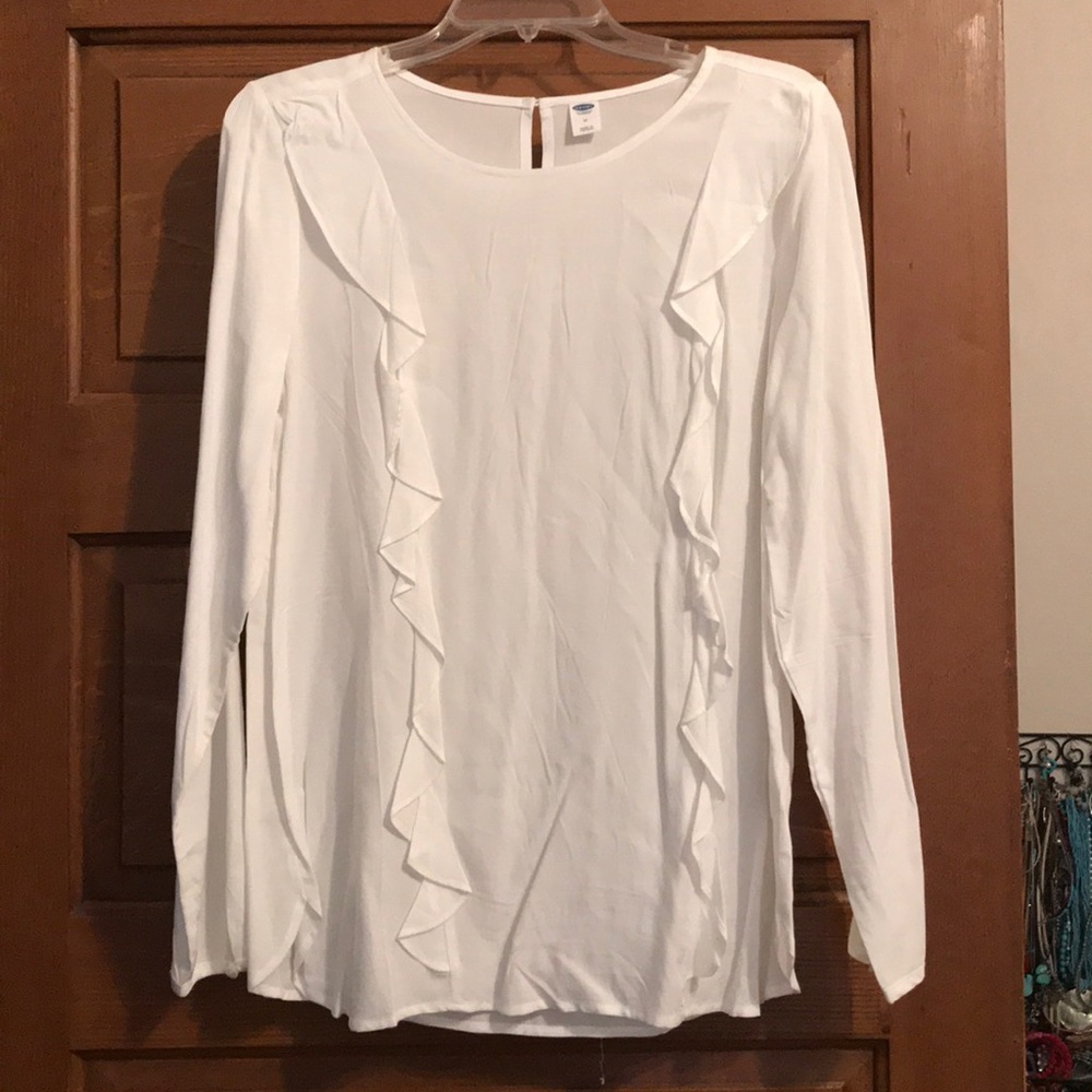 White ruffle top